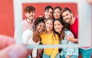 Whos-Using-TikTok-promote-your-dental-practice-with-tiktok-Dental-Marketing-Heroes